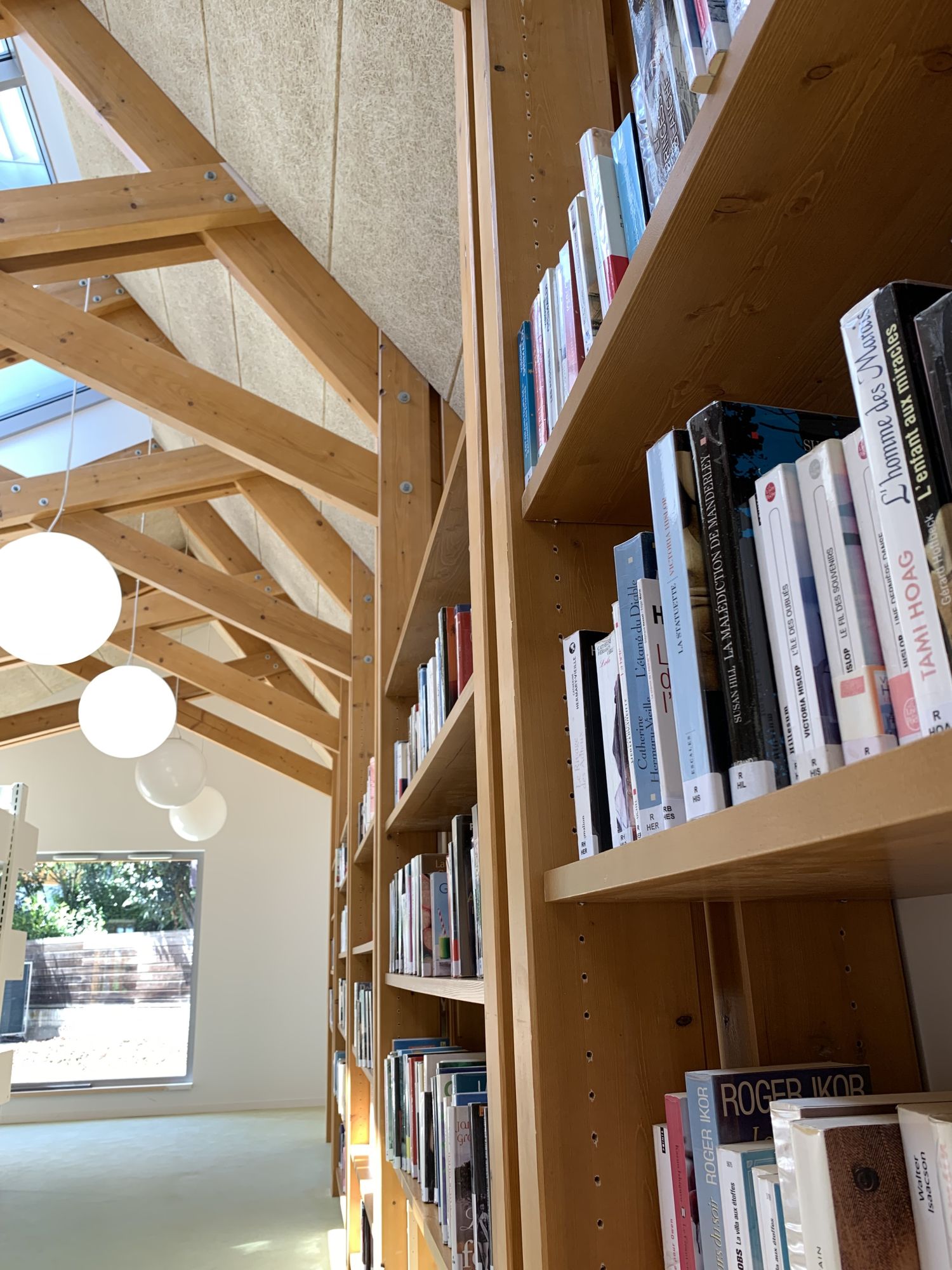 biblio-interieur